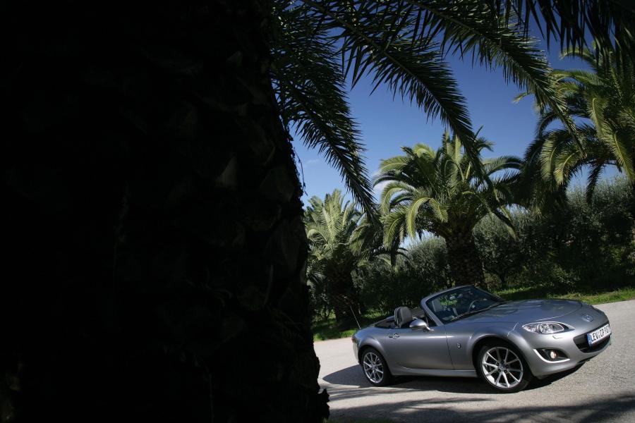  Mazda MX-5 2009 года  (фото 56 из 61)